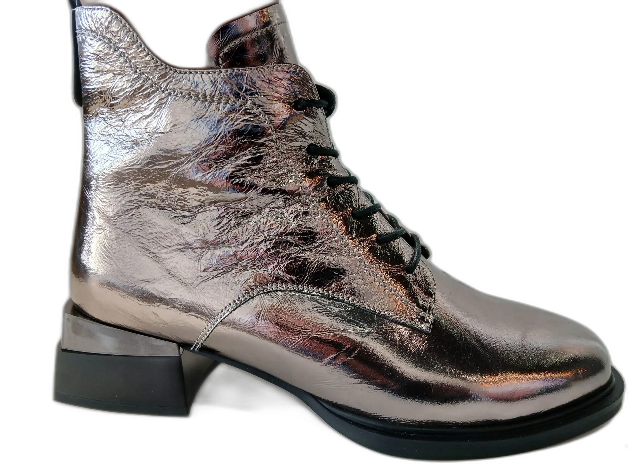 Bottine Bairong en cuir métallisé plomb, lacets, zip et talon ajouré